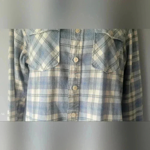 Eddie Bauer cozy pastel yellow & blue flannel shirt size medium - Picture 3 of 9